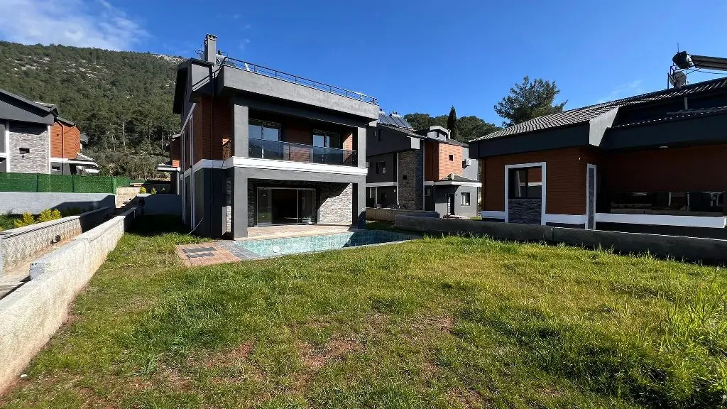 Uzumlu villa